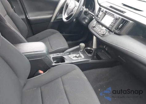 2017 Toyota Rav4 Xle из США, поврежденный, VIN JTMWFREV4HJ705553